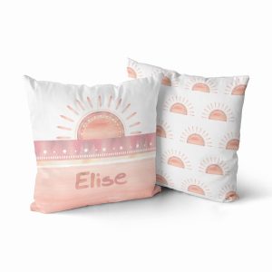 Naamkussen met zon in boho stijl